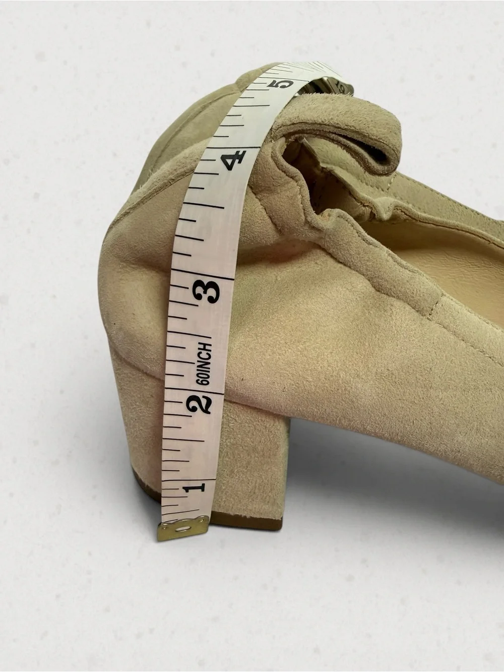 Everlane Cream Suede Block Heel Pumps Women’s Size 9 Made Italy - Picture 8 of 9